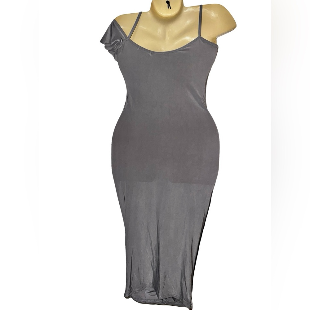 Boohoo Grey One-Shoulder Ruffle Slip Dress - Picture 3 of 3